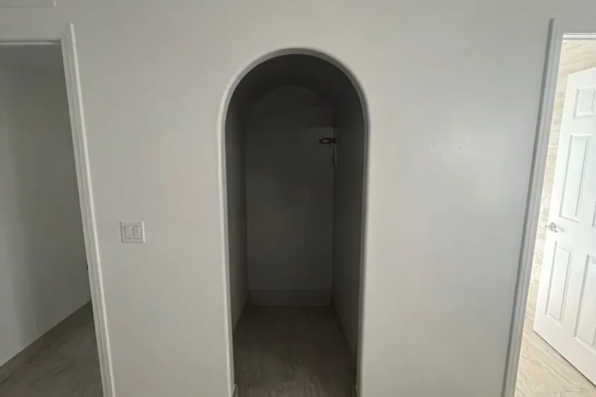 Arched doorway and hall, freshly painted, a Tony's Painting job in San Diego County